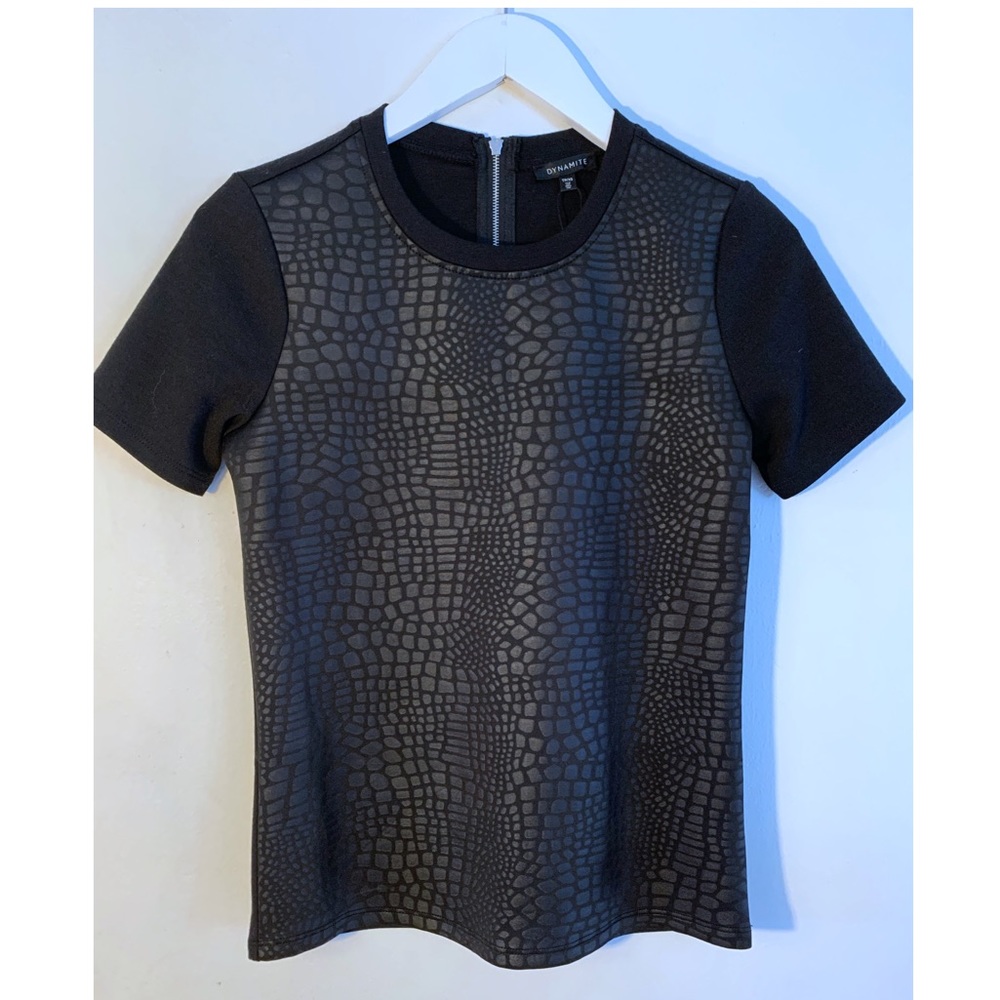 NWOT DYNAMITE Black Top with Animal Print Size XS